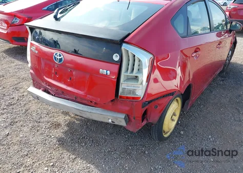 2011 Toyota Prius Two z USA, uszkodzony, nr VIN JTDKN3DU8B0278916